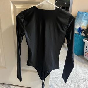 Aritzia Babaton Shiny Black Long Sleeve Bodysuit